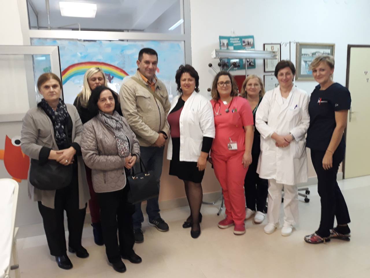 Djelatnici Samostalne narodne knjižnice Gospić posjetili su dječji odjel Opće bolnice Gospić