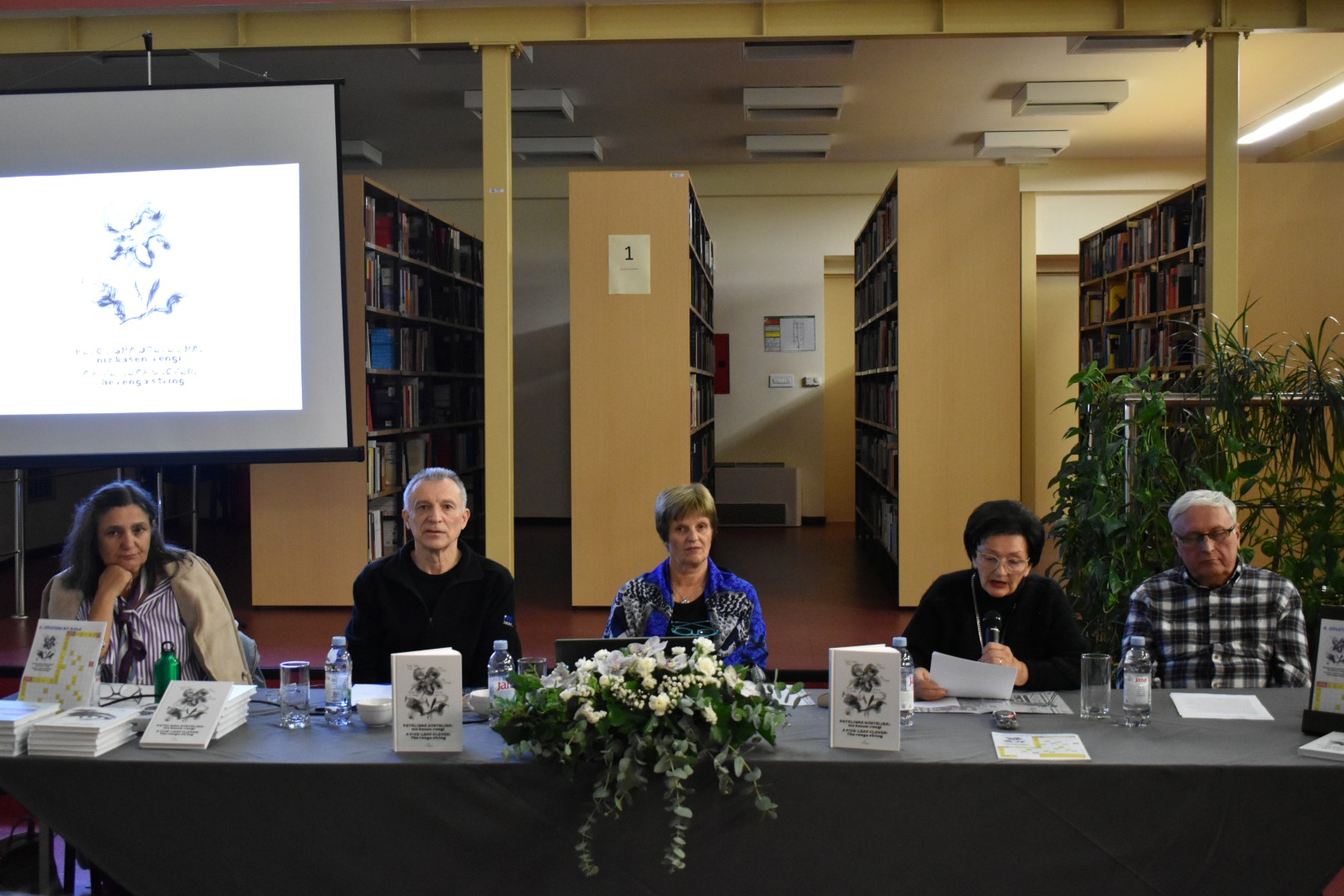 Pročitajte više o članku Promocija Knjige “Petolisna djetelina: niz kasen-rengi”