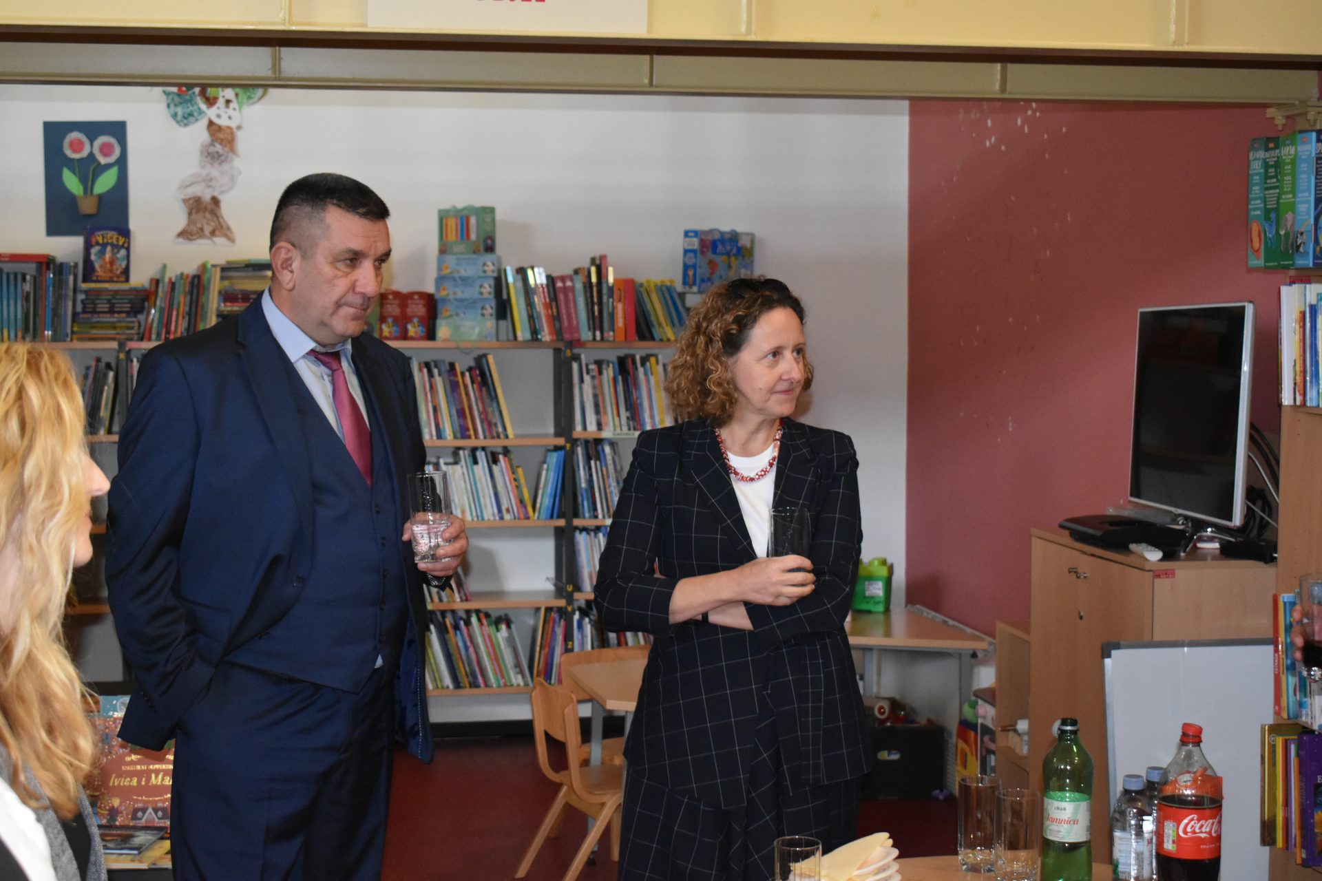 Pročitajte više o članku Posjet ministrice dr. sc. Nine Obuljen Koržinek Snk Gospić